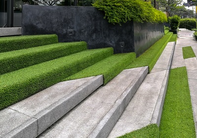 4 Business Benefits of Hardscaping